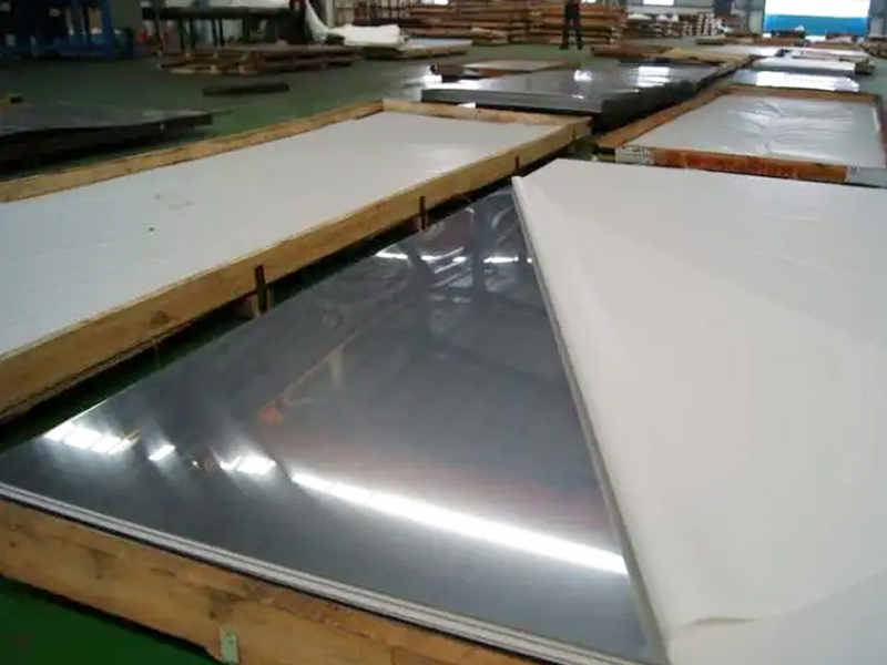 ����־����